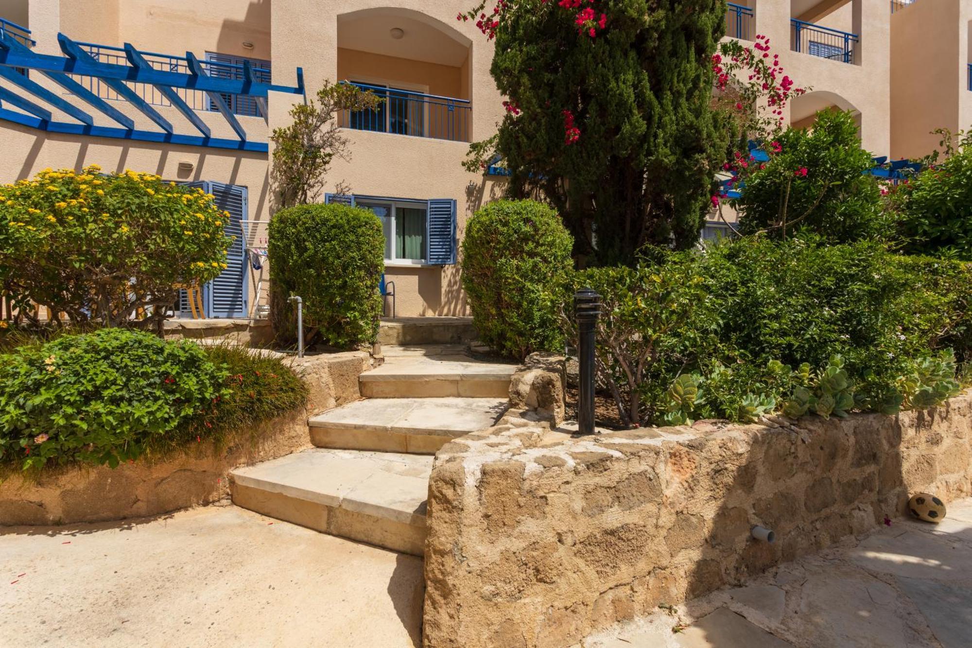 Regina Gardens Lovely Apartment بافوس المظهر الخارجي الصورة