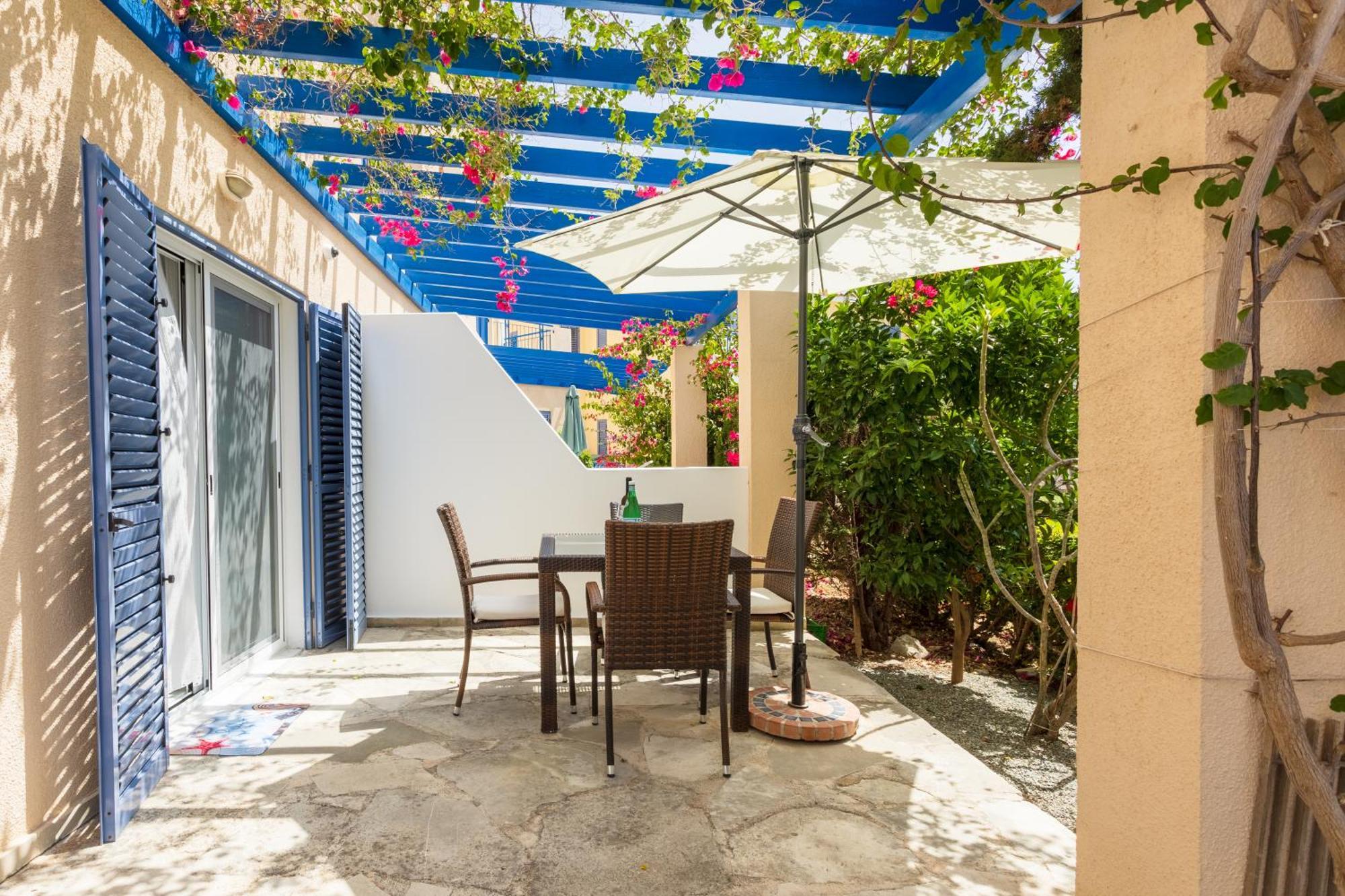 Regina Gardens Lovely Apartment بافوس المظهر الخارجي الصورة