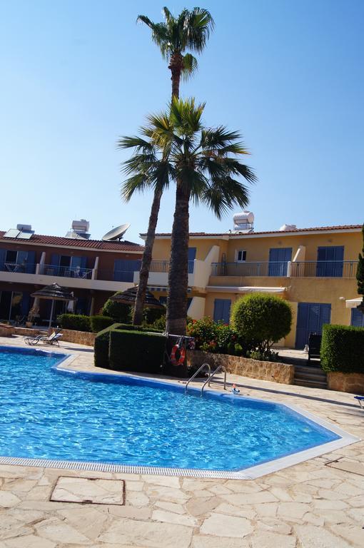 Regina Gardens Lovely Apartment بافوس المظهر الخارجي الصورة